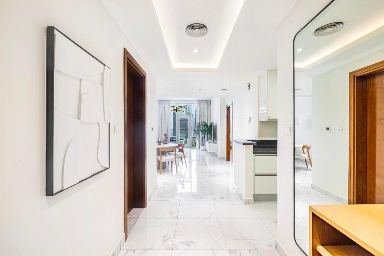 Daniels Canal View 1br In Meera Tower Apartment *