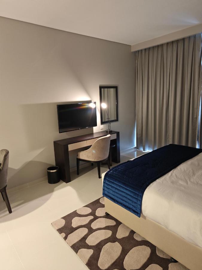 Diamond * Dubai