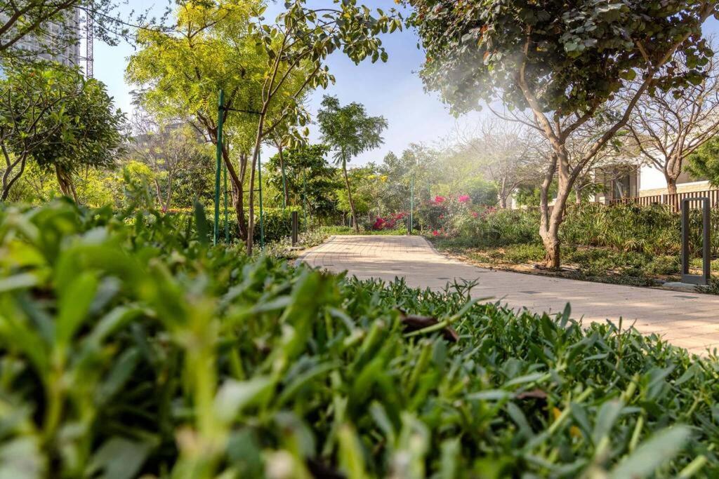 By Latinem Luxury 1br Cvr B3101 Near Burj Khalifa *