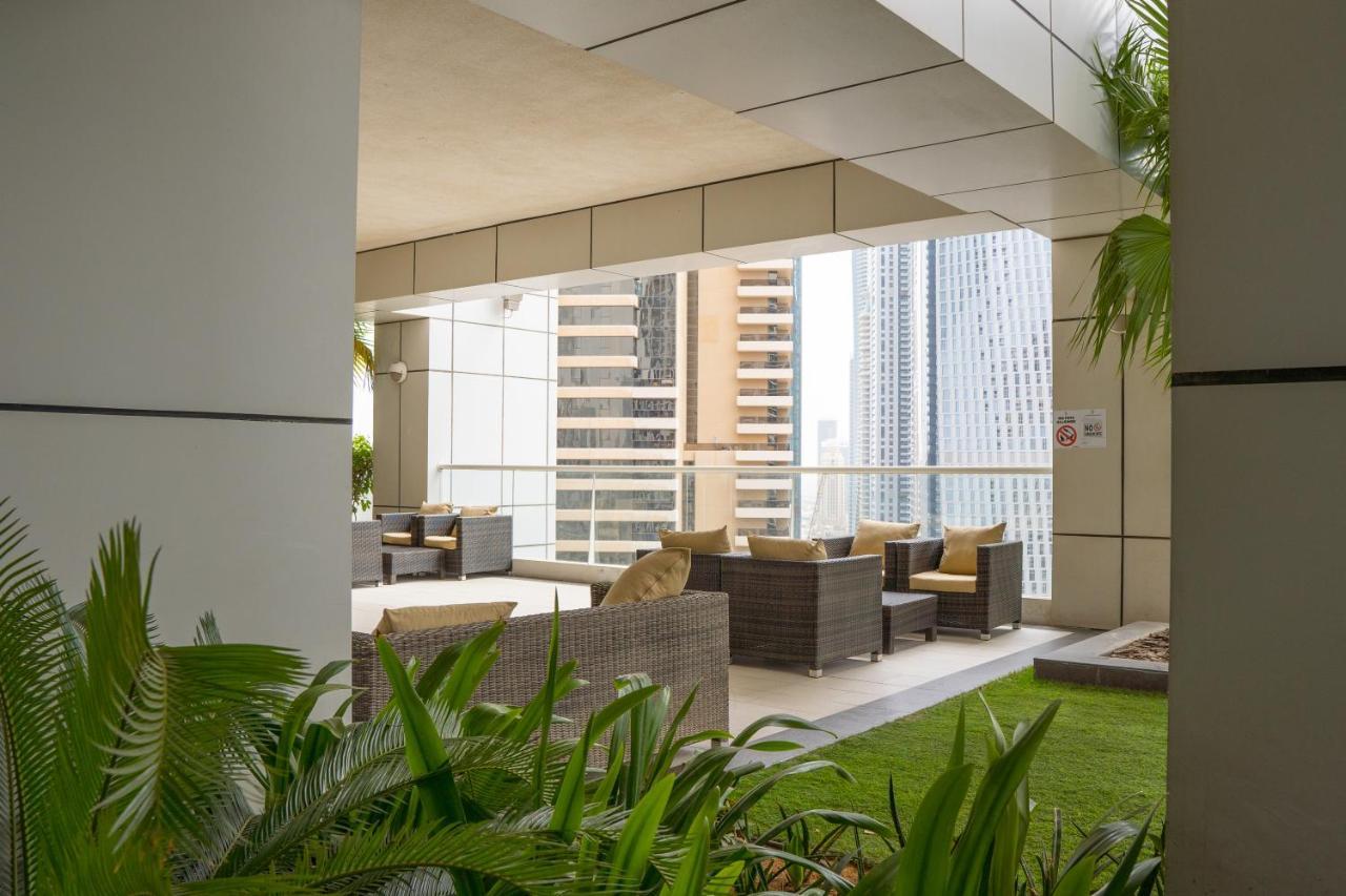 Veluxa - Designer 1 Bedroom With Sea View! Apartamento *
