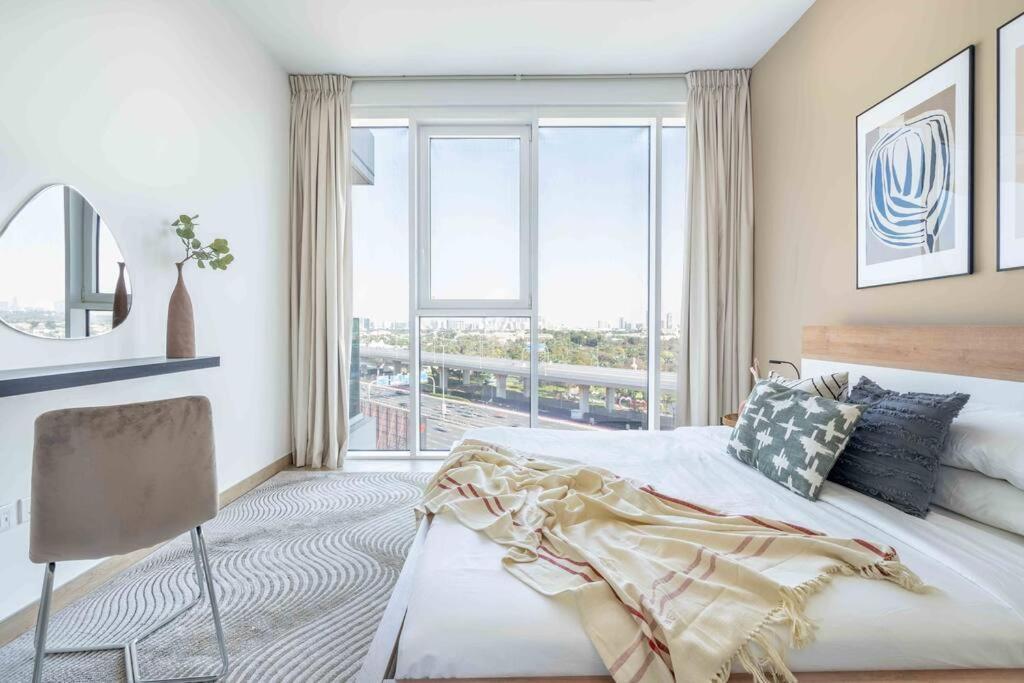 Alfa World Trade Centre 1br, Max Metro Station * Dubai