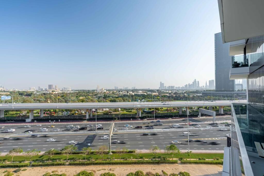 Alfa World Trade Centre 1br, Max Metro Station * Dubai