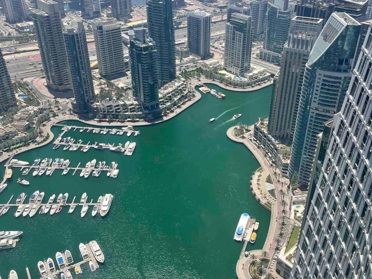 1br Fendi Unit In Damac Heights On 65th Floor * Dubai