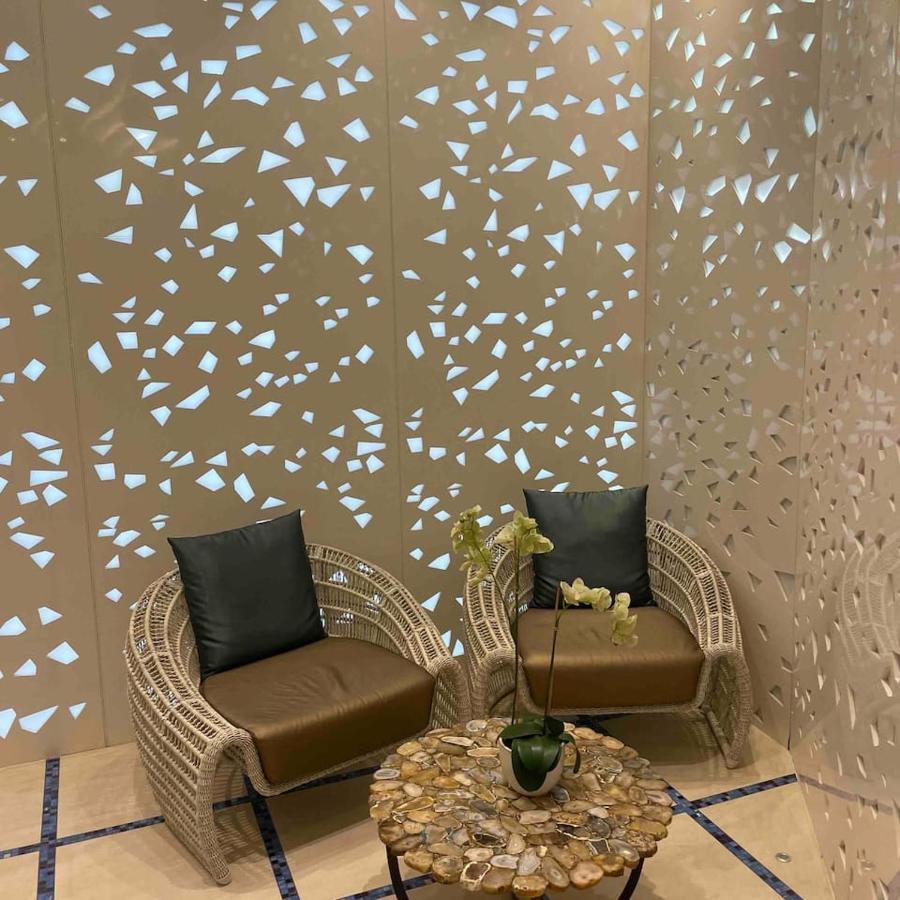 1br Fendi Unit In Damac Heights On 65th Floor Apartment Dubai