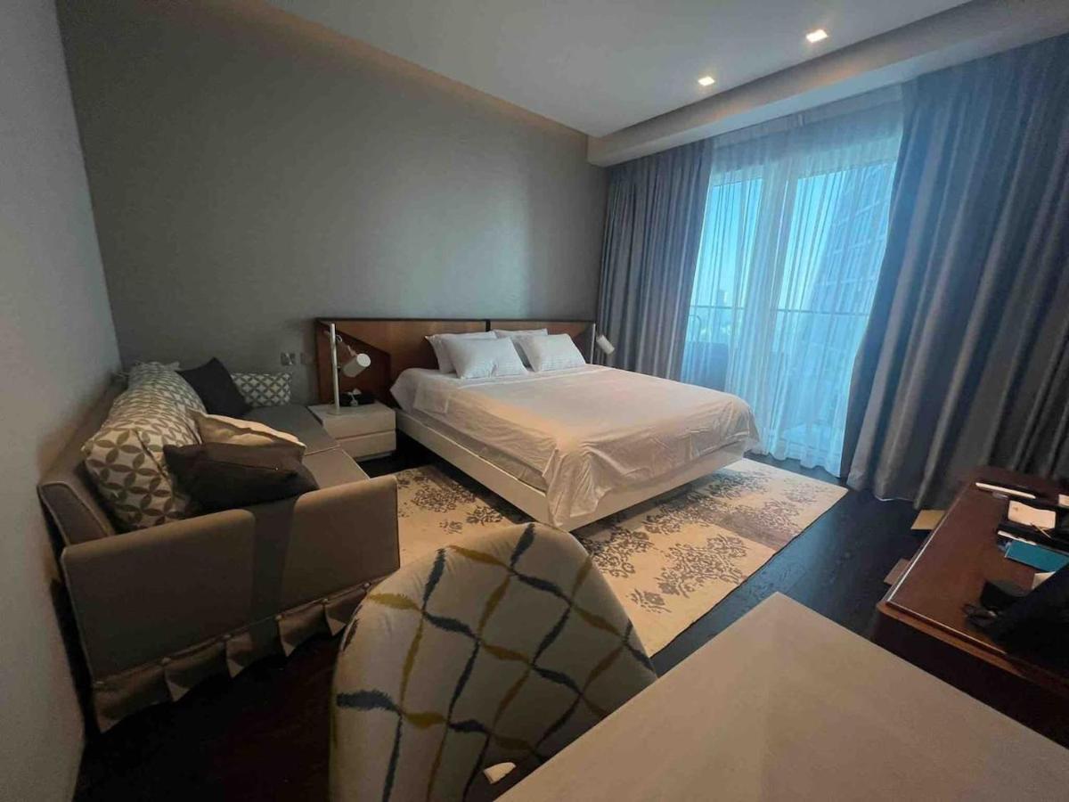 1br Fendi Unit In Damac Heights On 65th Floor Dubai