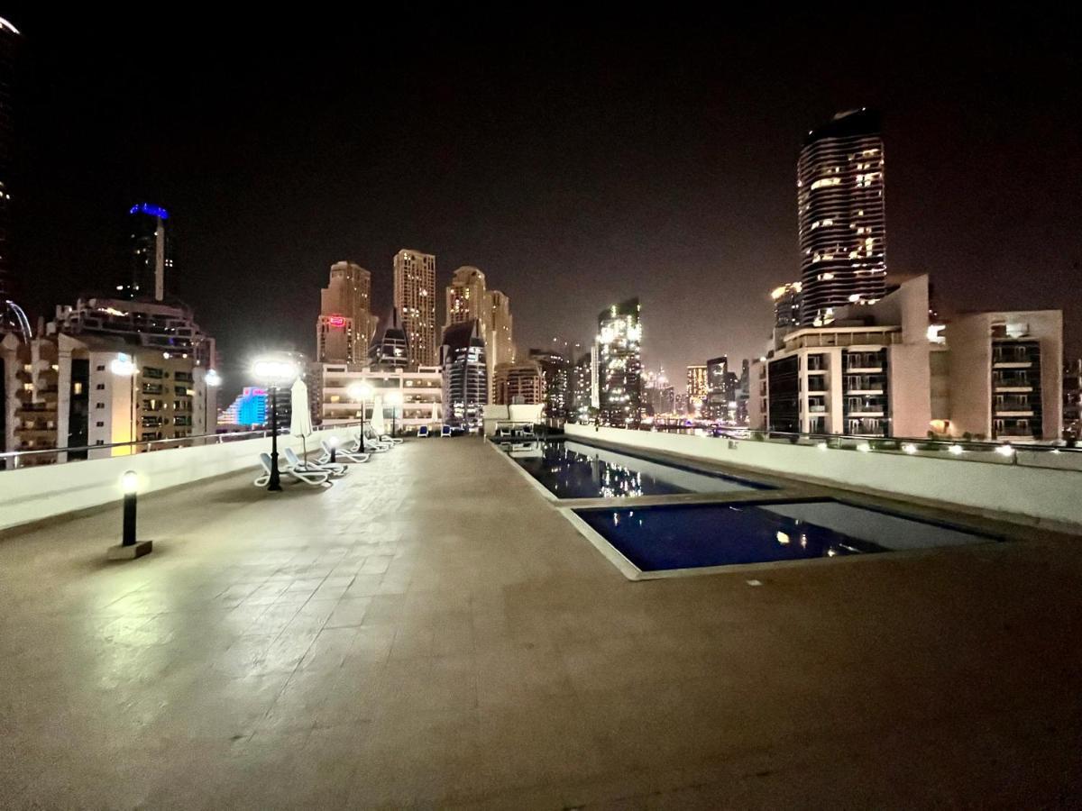 Marina Seaview *