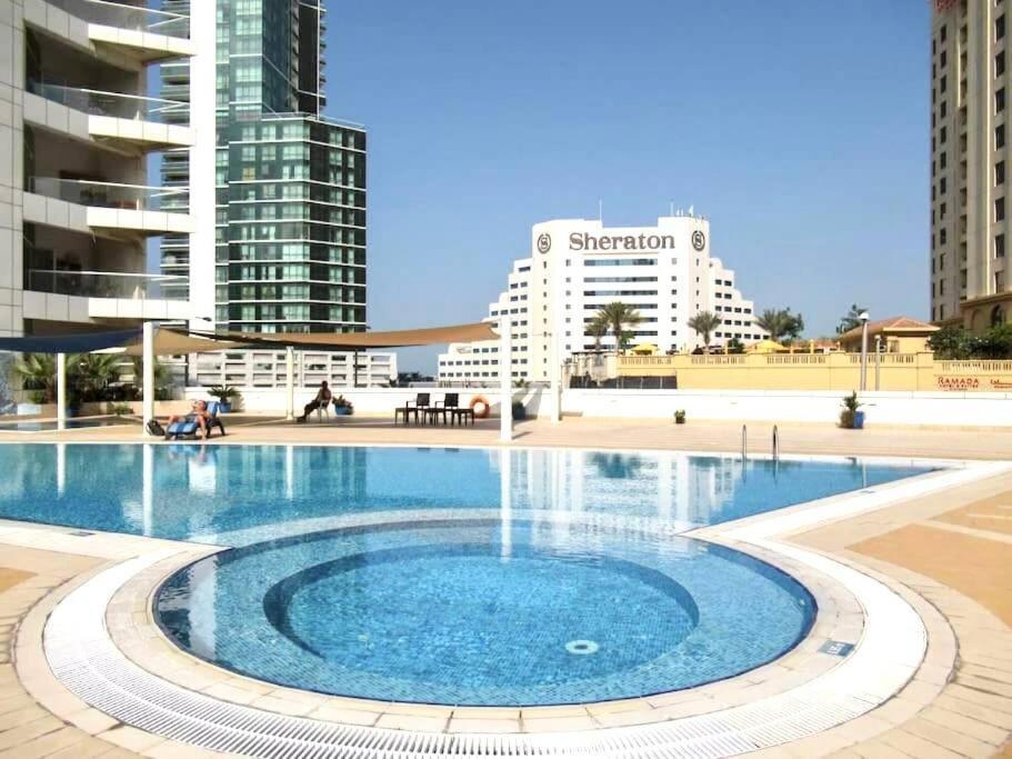 Marina 2br Beach Oasis Apartment