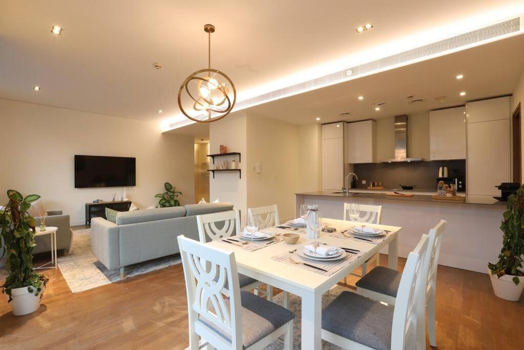 Daire Manzil - Sleek 2br Nr Downtown & Mall *