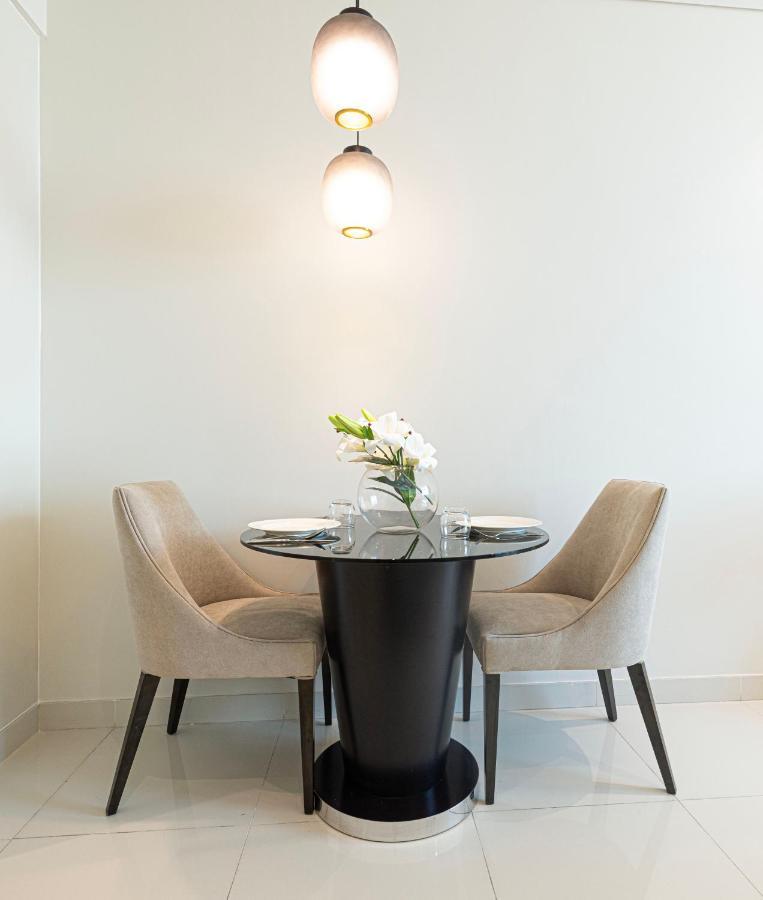 Apartment Magnificent - Damac Distinction Downtown *