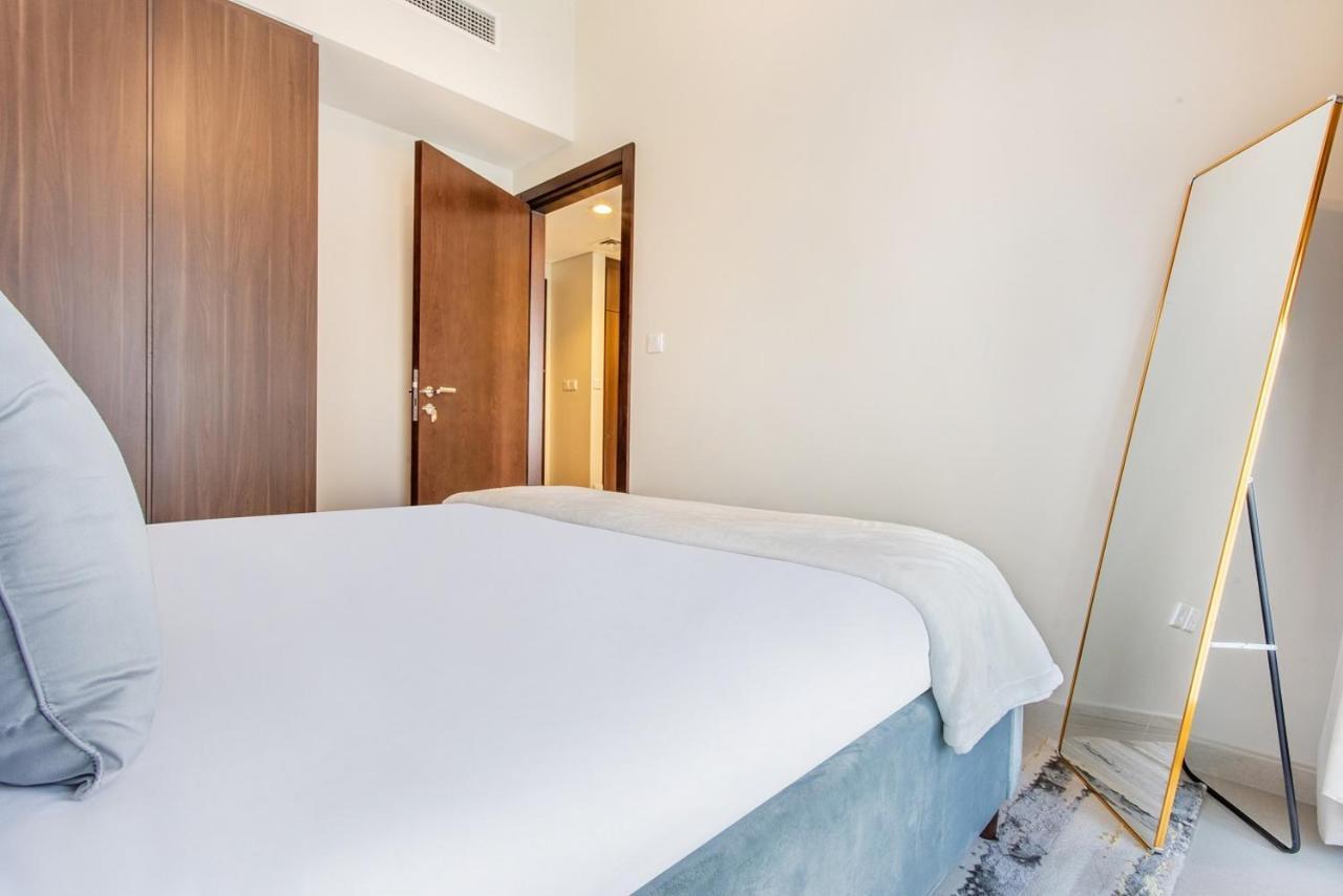 New 1 Bedroom With Canal View - Close To Downtown *
