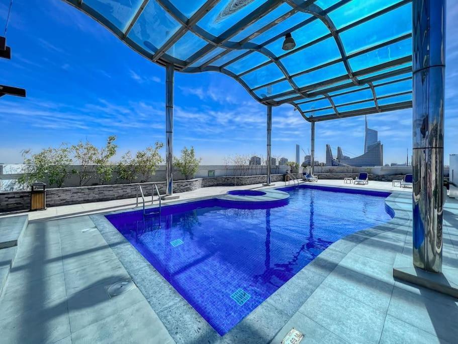 Premium 1bhk Near Metro Station Marina & Jbr * Dubai