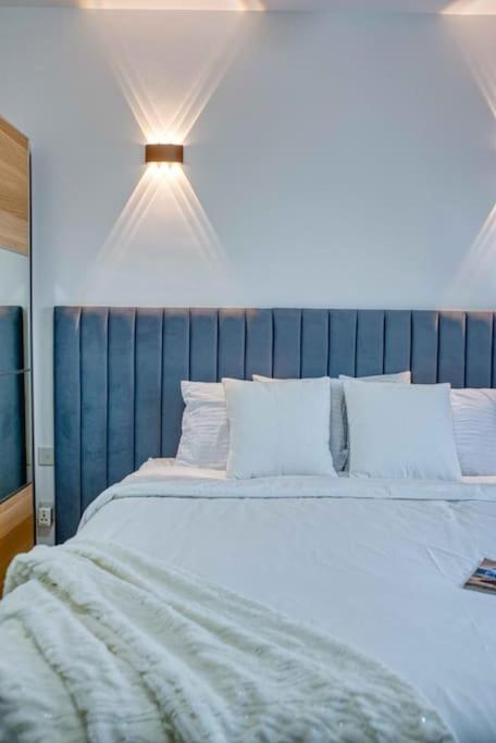 Apartment Premium 1bhk Near Metro Station Marina & Jbr *