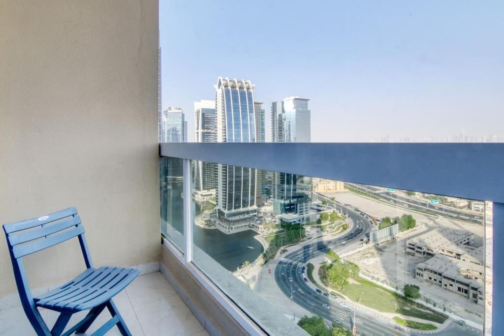 Premium 1bhk Near Metro Station Marina & Jbr Apartment Dubai