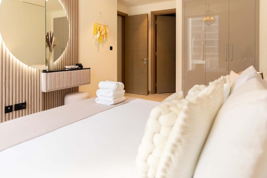 Apartment Higuests - Cozy Apt With Great Facilities In Hartland Dubai