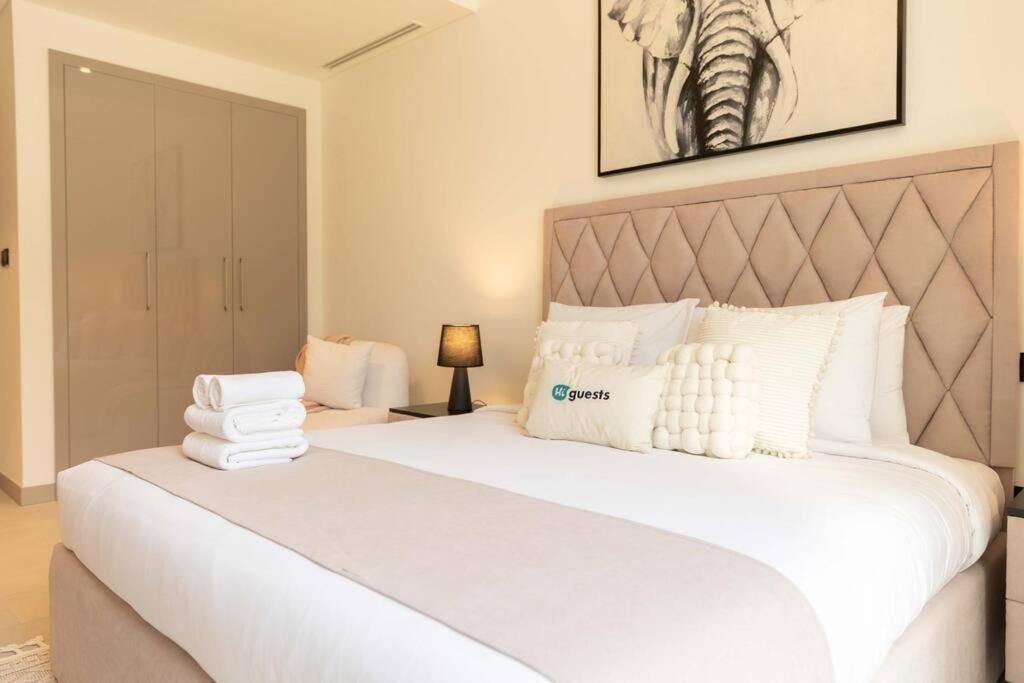 Higuests - Cozy Apt With Great Facilities In Hartland Apartment Dubai