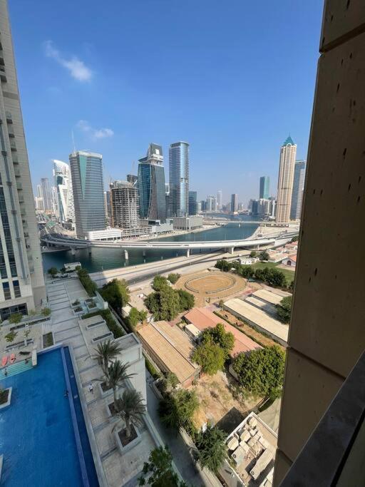 Amna Tower With A Beautiful View And A Chic Style * Dubai
