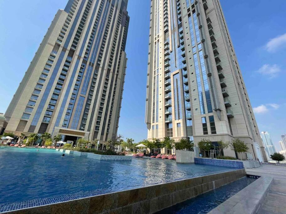 Apartment Amna Tower With A Beautiful View And A Chic Style