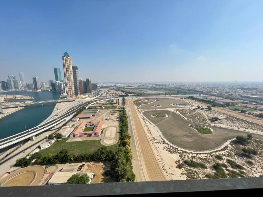 Amna Tower With A Beautiful View And A Chic Style * Dubai