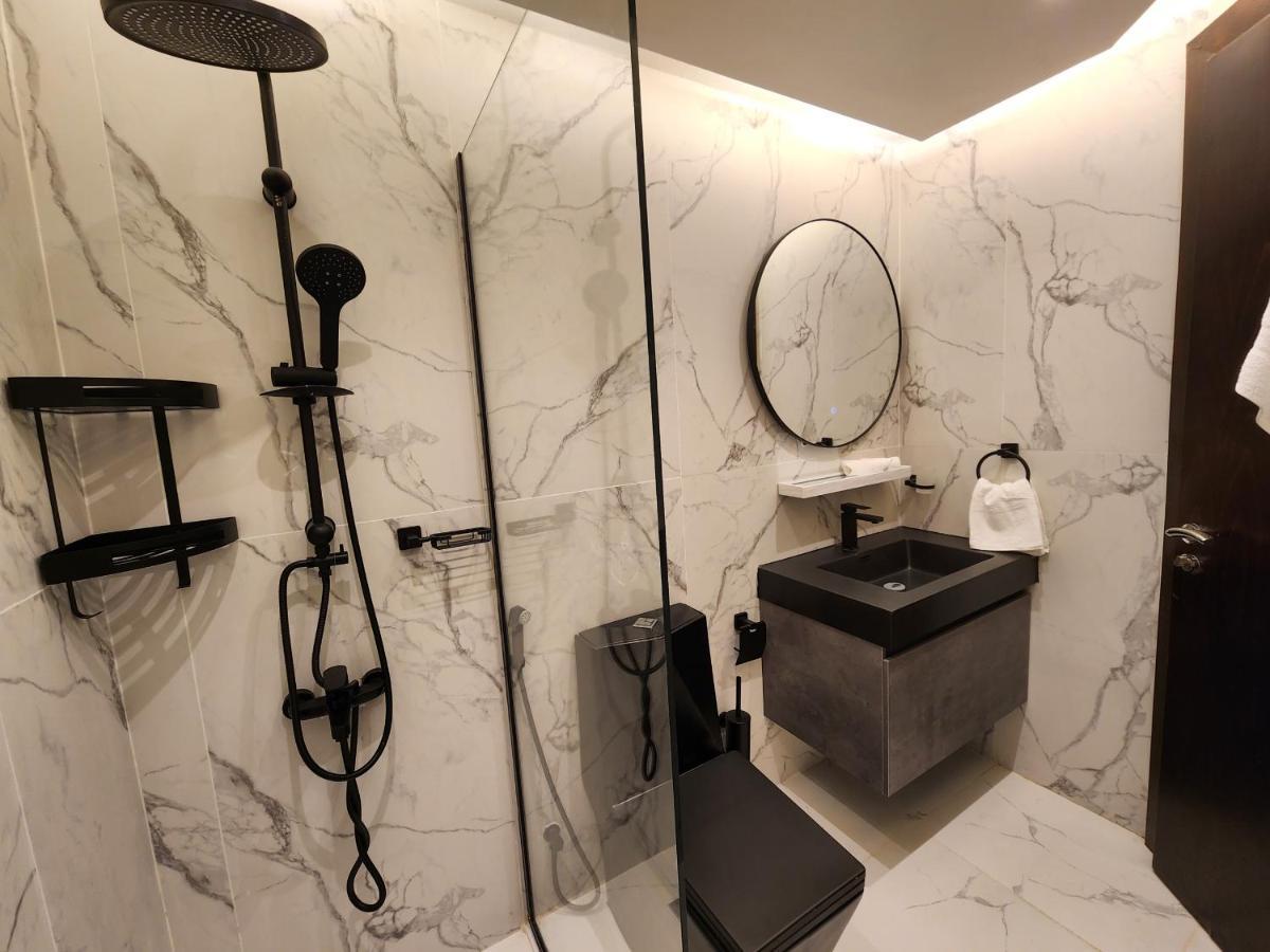 Daire Stunning New With Amazing Views In Jlt *