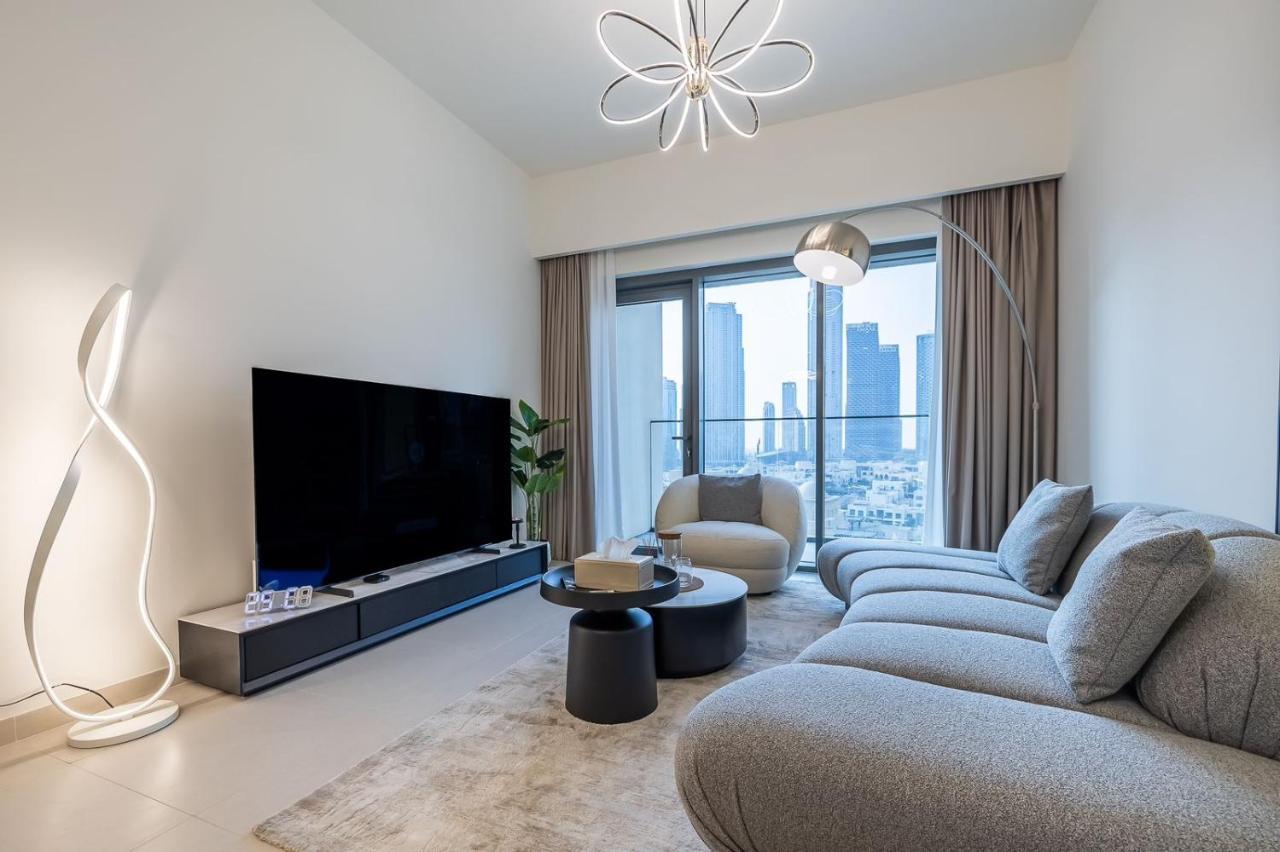 Downtown, Burj Royale 2 Bdr Full Burj - Khalifa View * Dubai