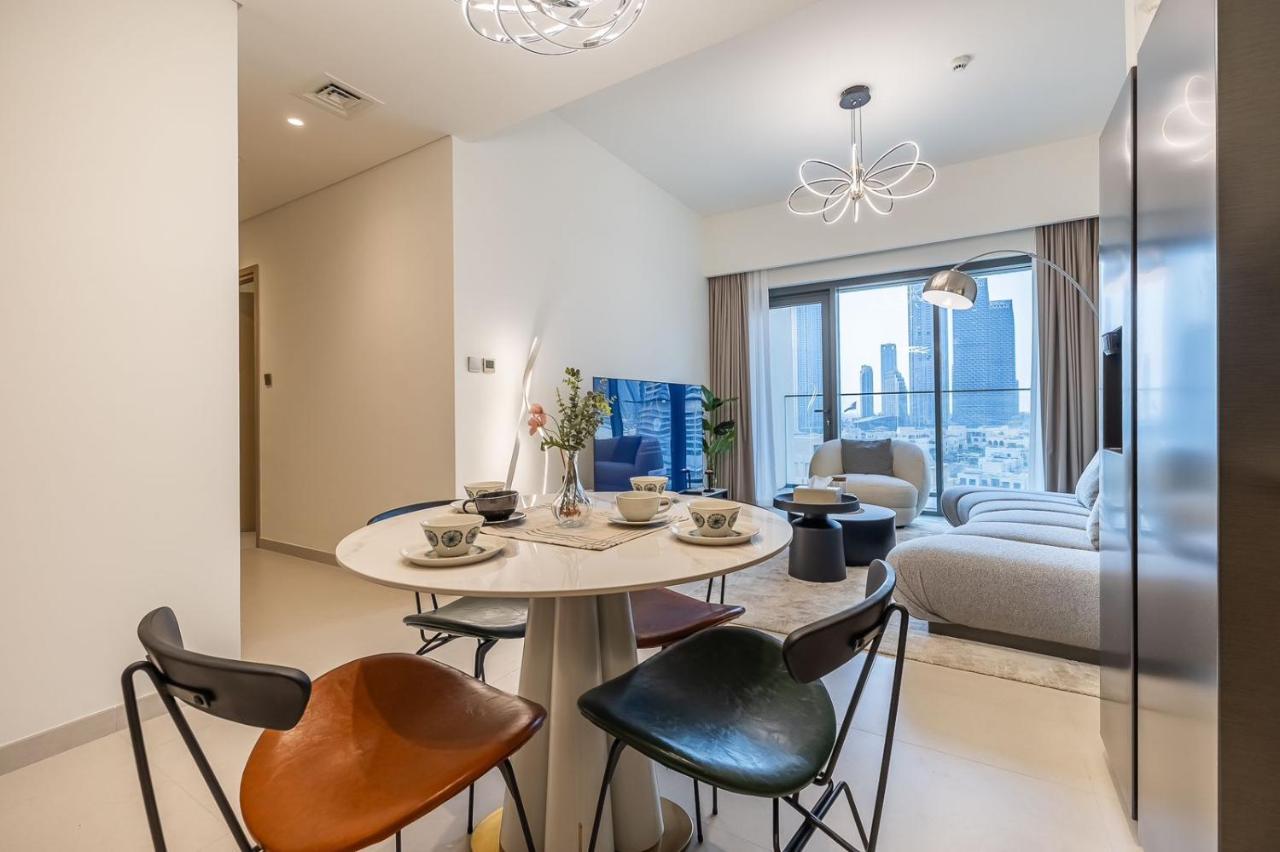 Downtown, Burj Royale 2 Bdr Full Burj - Khalifa View *