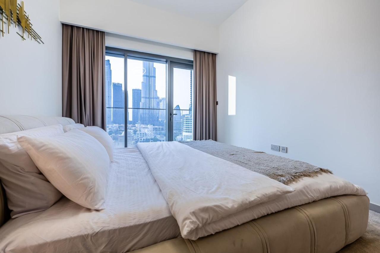 Downtown, Burj Royale 2 Bdr Full Burj - Khalifa View Dubai