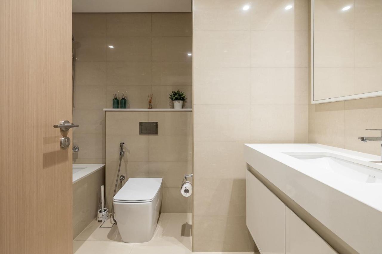 Apartment Downtown, Burj Royale 2 Bdr Full Burj - Khalifa View *