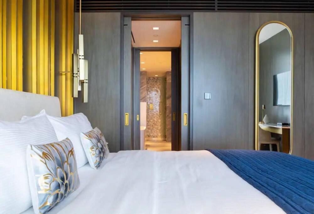 Luxury 2br Paradise On The Five Palm Jumeirah Apartment