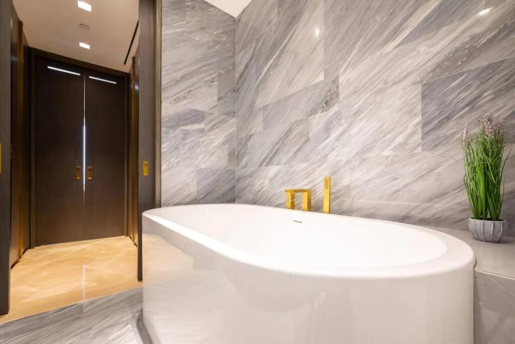 Apartment Luxury 2br Paradise On The Five Palm Jumeirah *