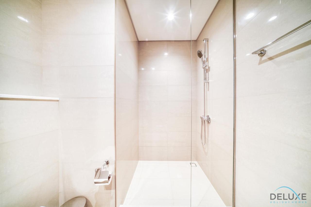Stylish 2br With Burj Khalifa View At Burj Royale Downtown By Deluxe Homes Apartment Dubai