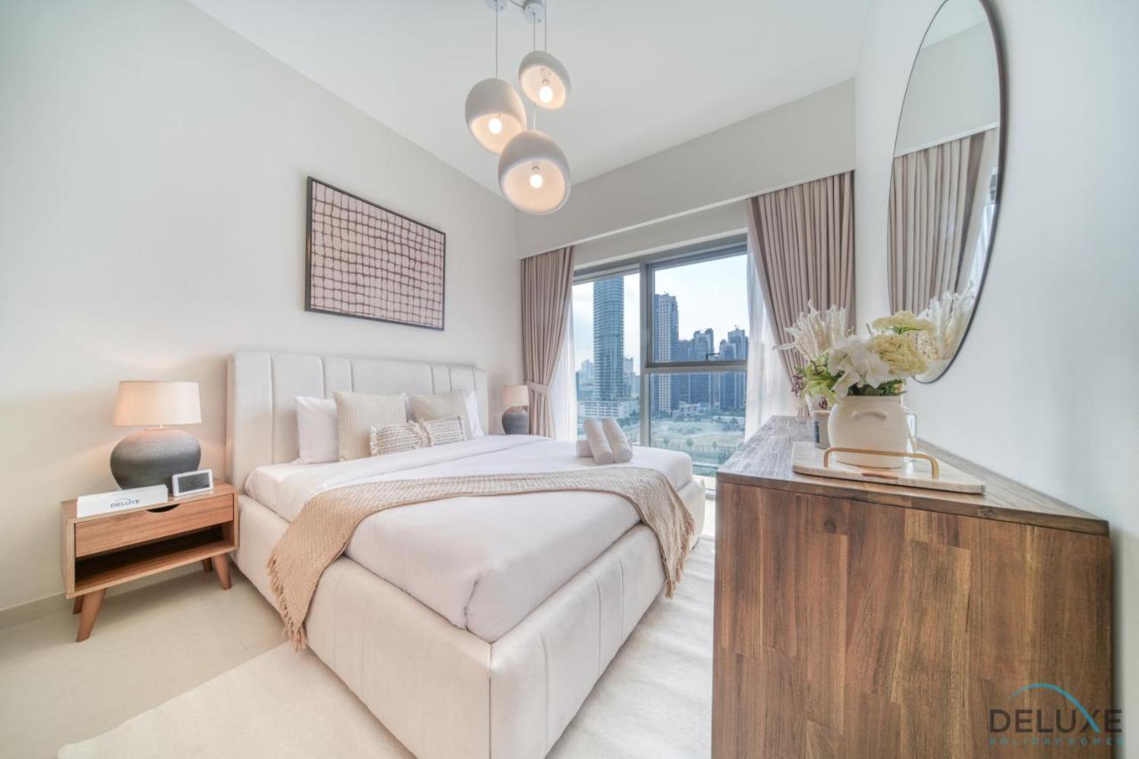 Stylish 2br With Burj Khalifa View At Burj Royale Downtown By Deluxe Homes Apartment