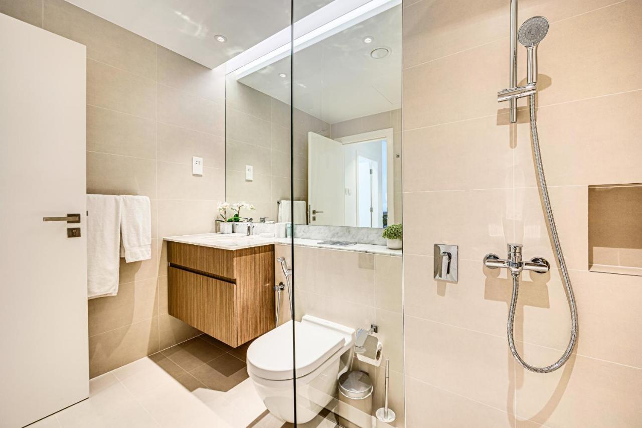 Apartment Amazing 1 Bedroom In Port De La Near The Sea Dubai
