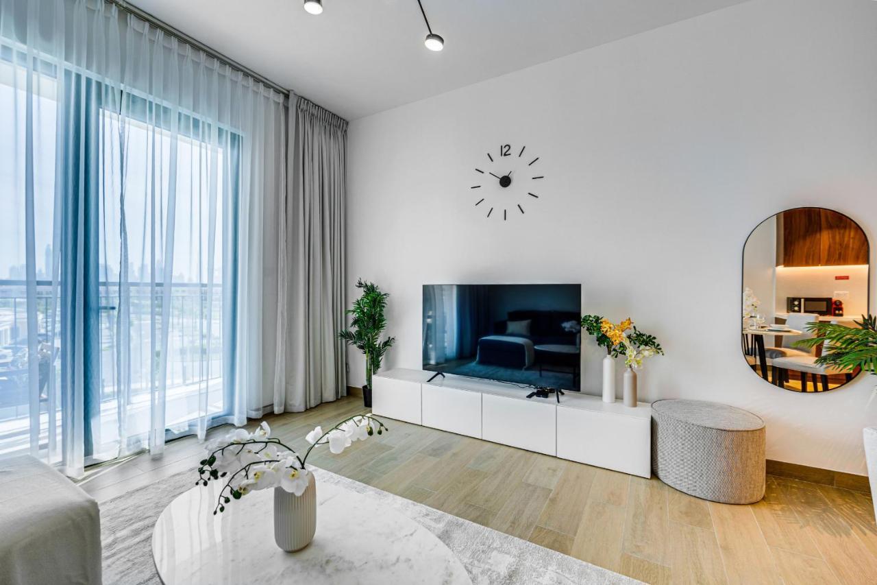 Apartment Amazing 1 Bedroom In Port De La Near The Sea Dubai