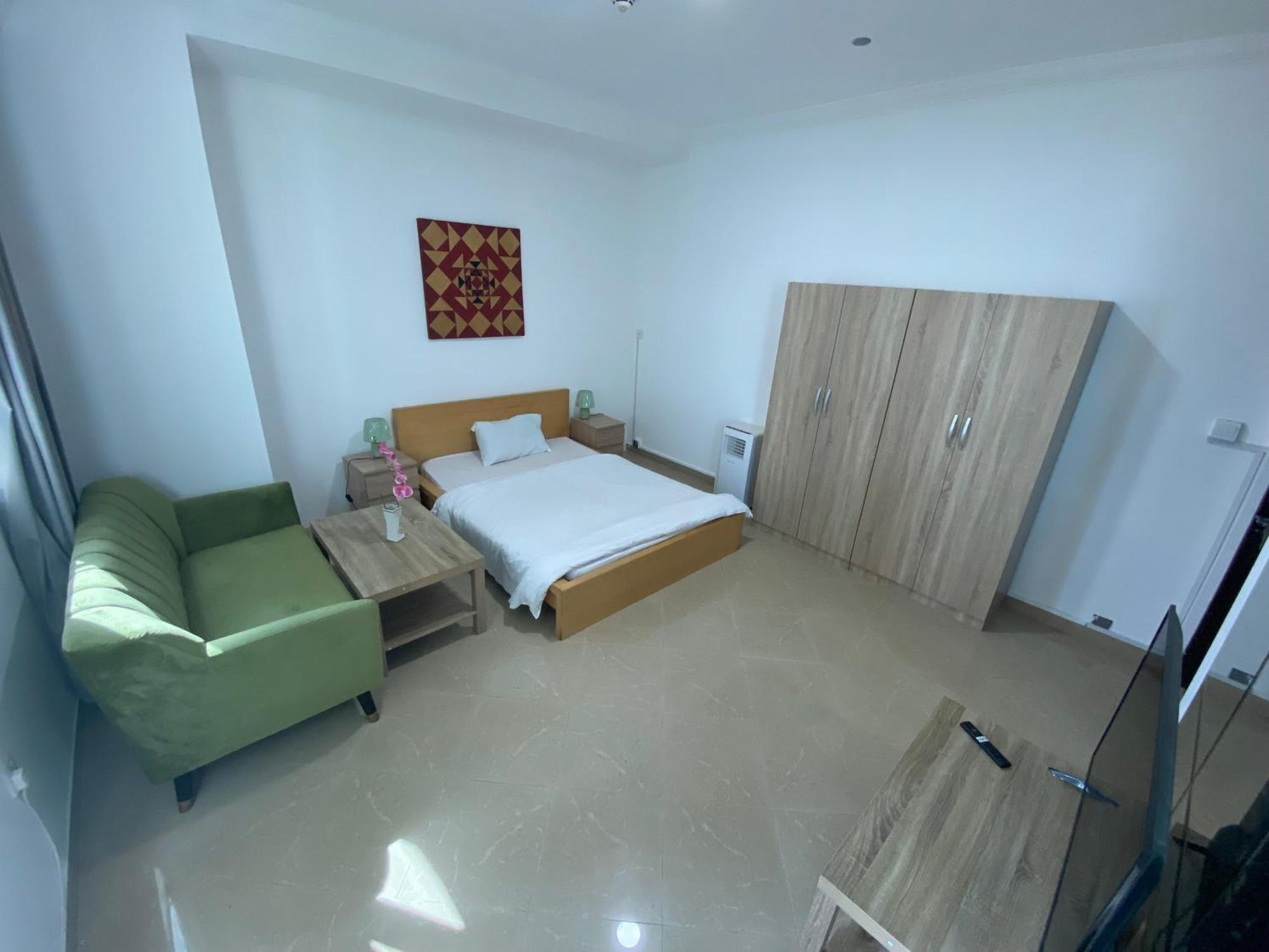 Privatunterkunft Marina Crown Tower For Girls Dubai