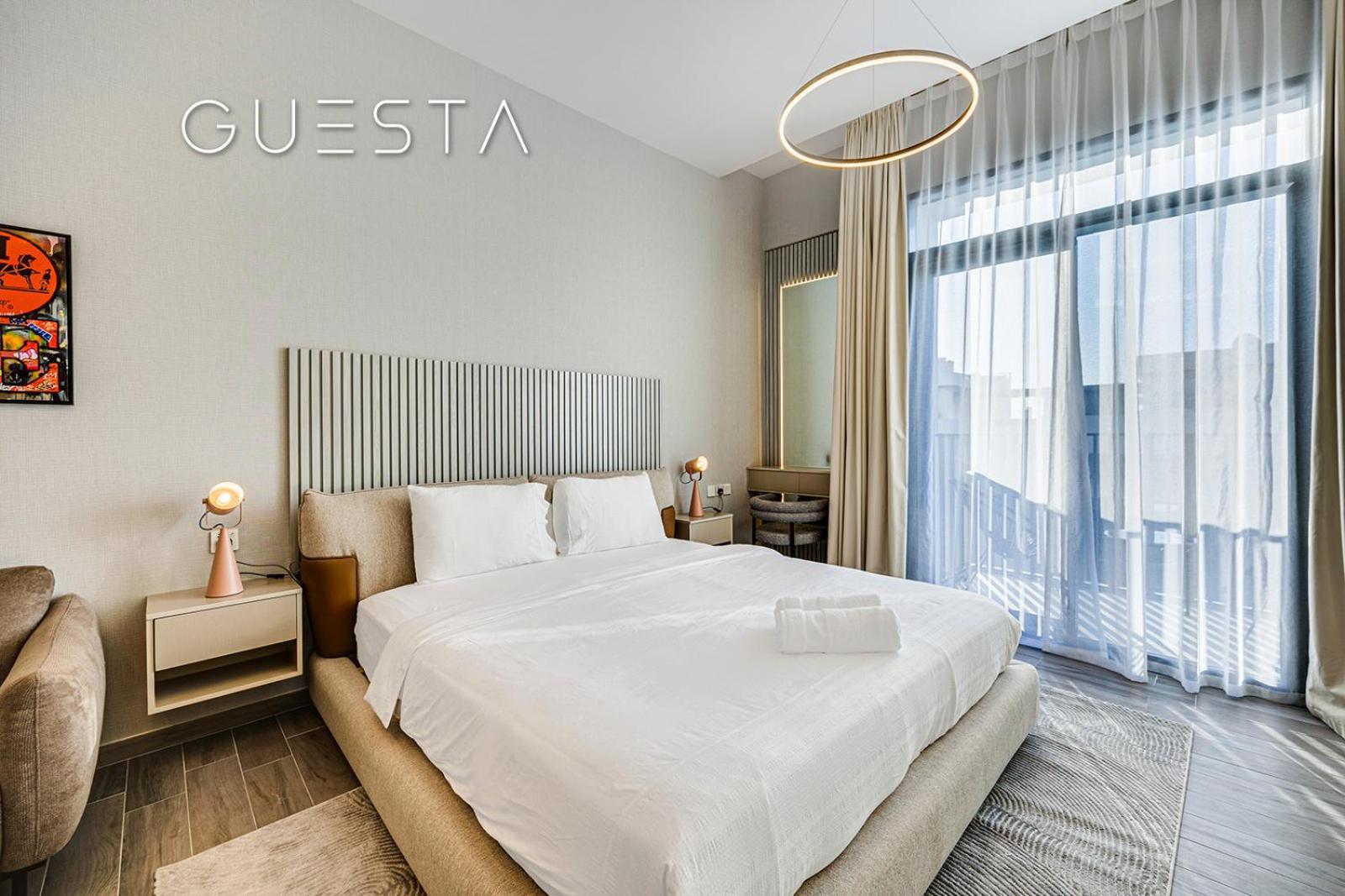 Belgravia Square, Jumeirah Village Circle * Dubai