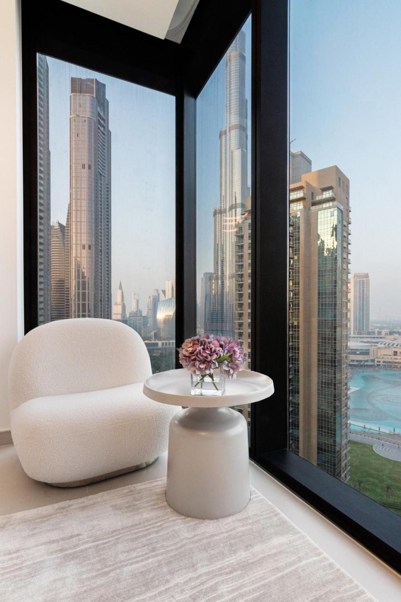 Spacious And Overlooking Burj & Fountains *