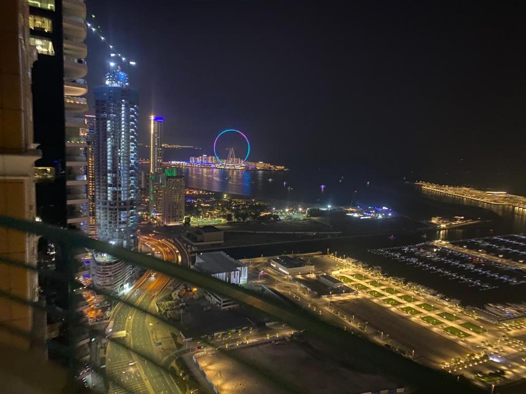 Privatunterkunft Marina Crown Tower For Girls Dubai
