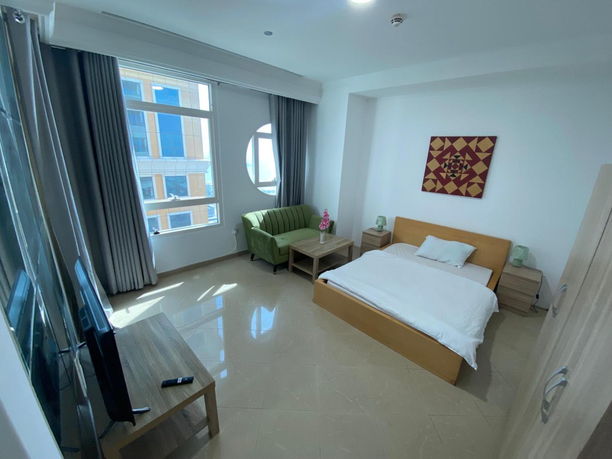 Privatunterkunft Marina Crown Tower For Girls