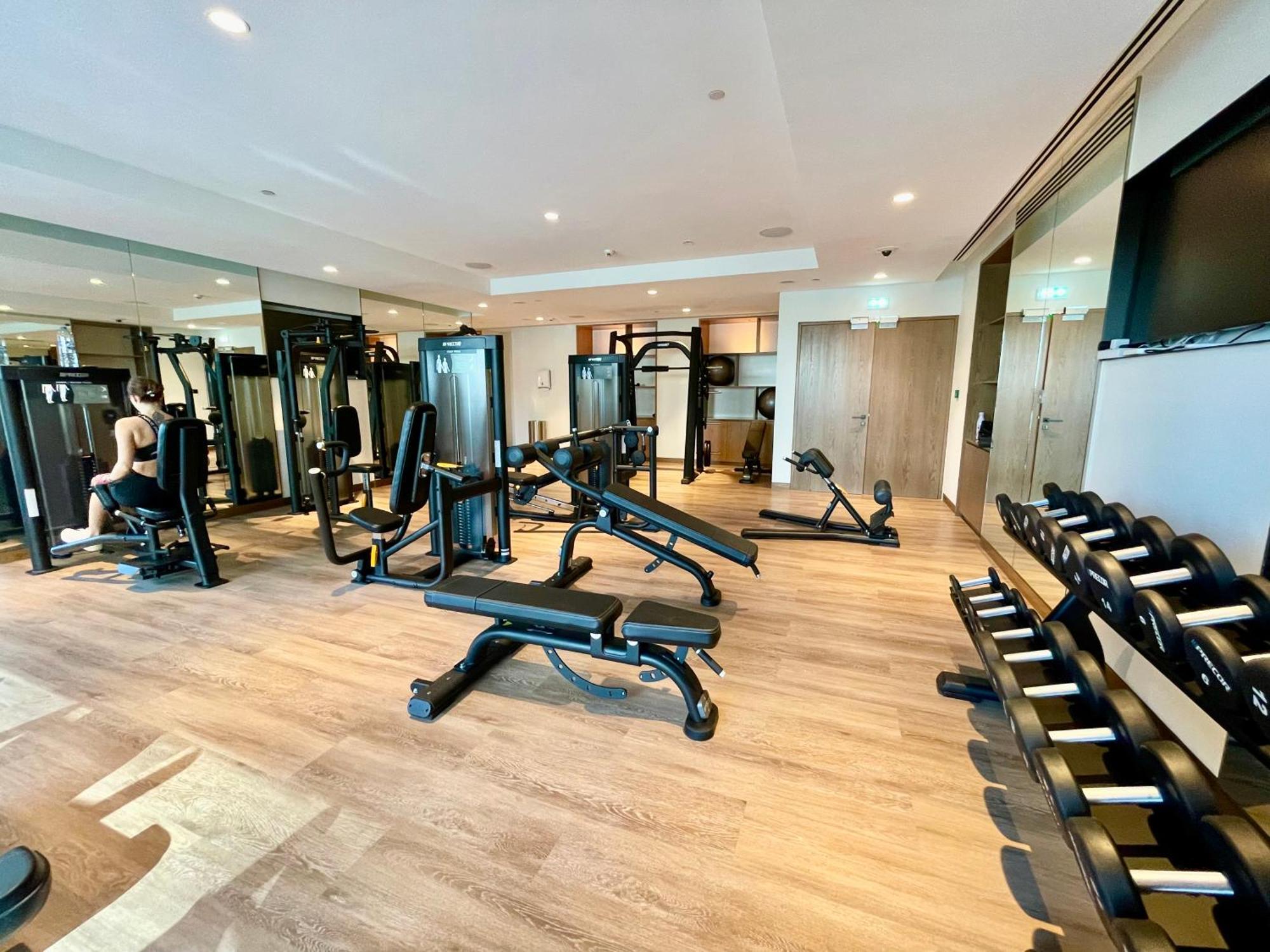 Chic Luxe 2br I High Floor L By Burj Khalifa & Mall I Pool L Gym