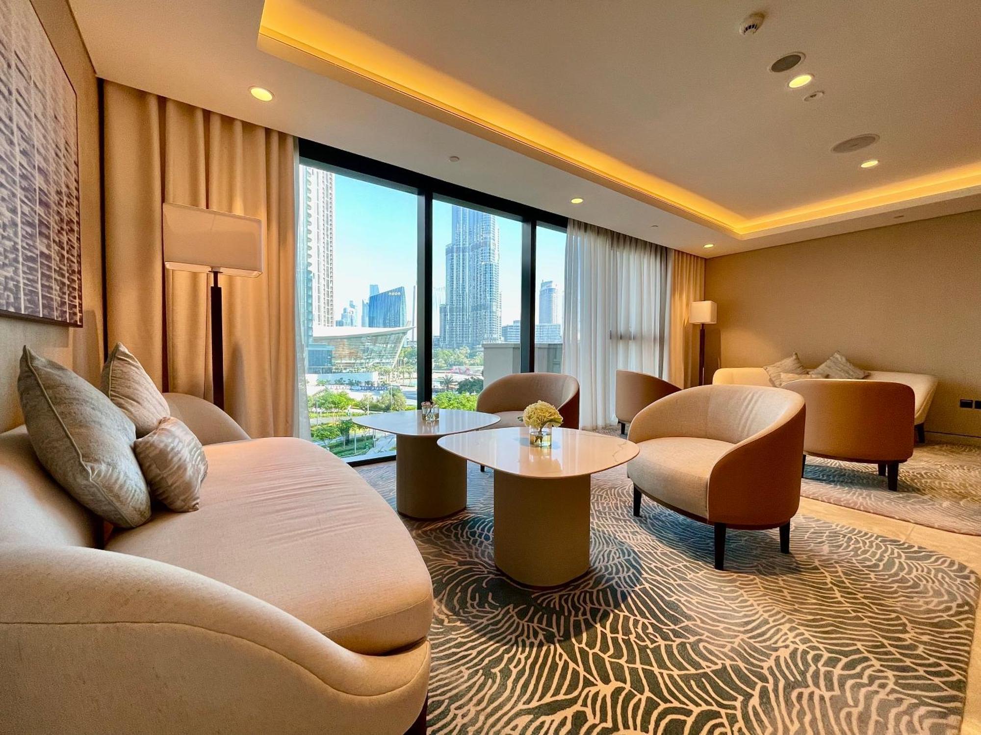 Chic Luxe 2br I High Floor L By Burj Khalifa & Mall I Pool L Gym Apartment