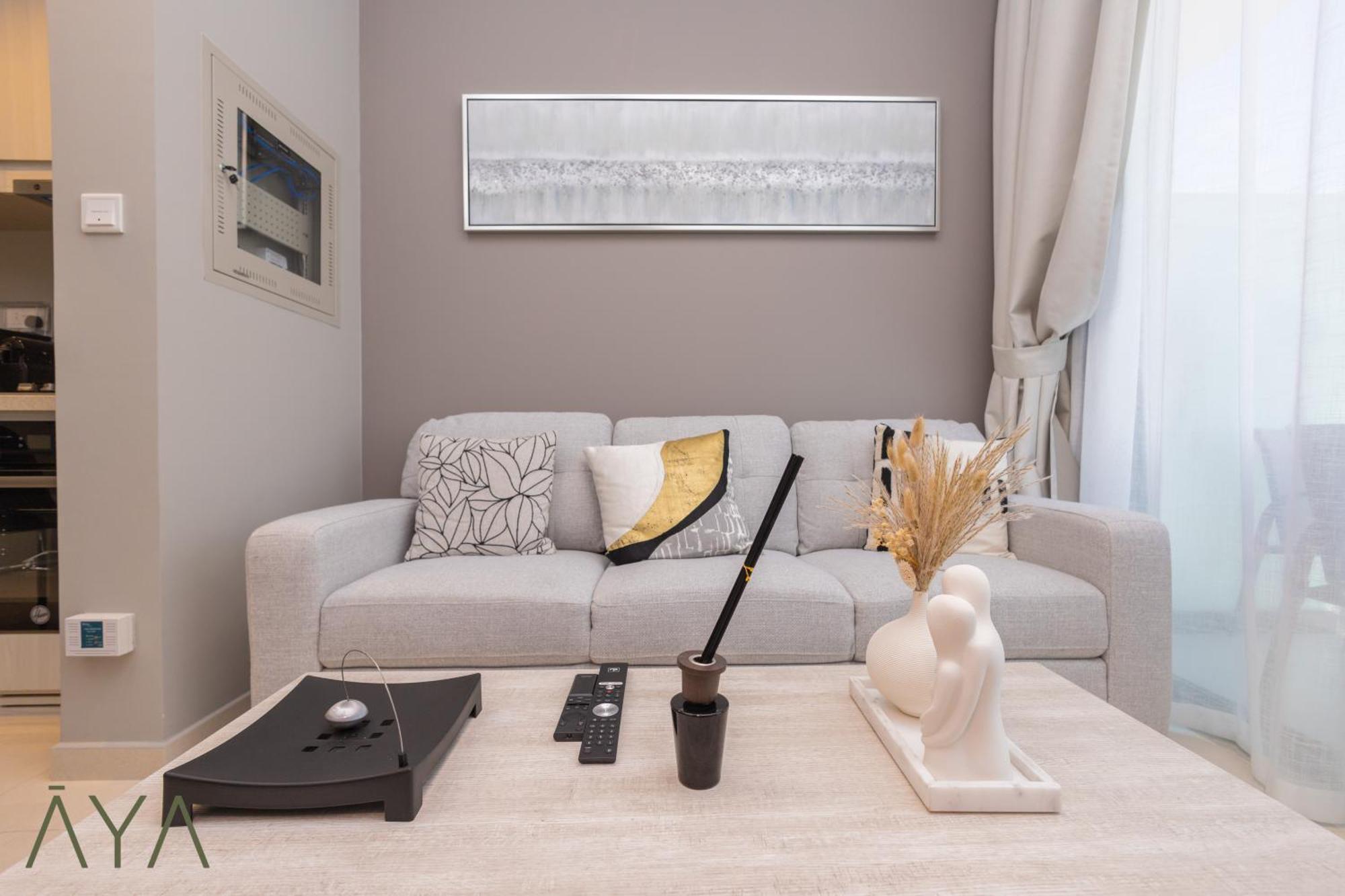 Apartment Aya Boutique - Aqua Canal One-bedroom Retreat At Zada Tower *