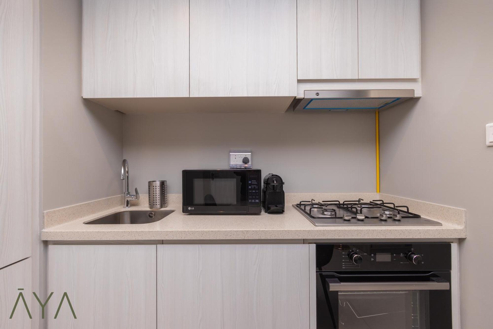 Aya Boutique - Aqua Canal One-bedroom Retreat At Zada Tower Apartment *