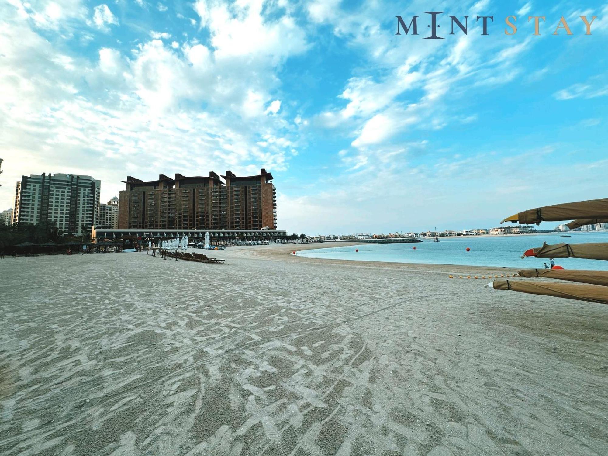 Shoreline 7, Palm Jumeirah - Mint Apartment