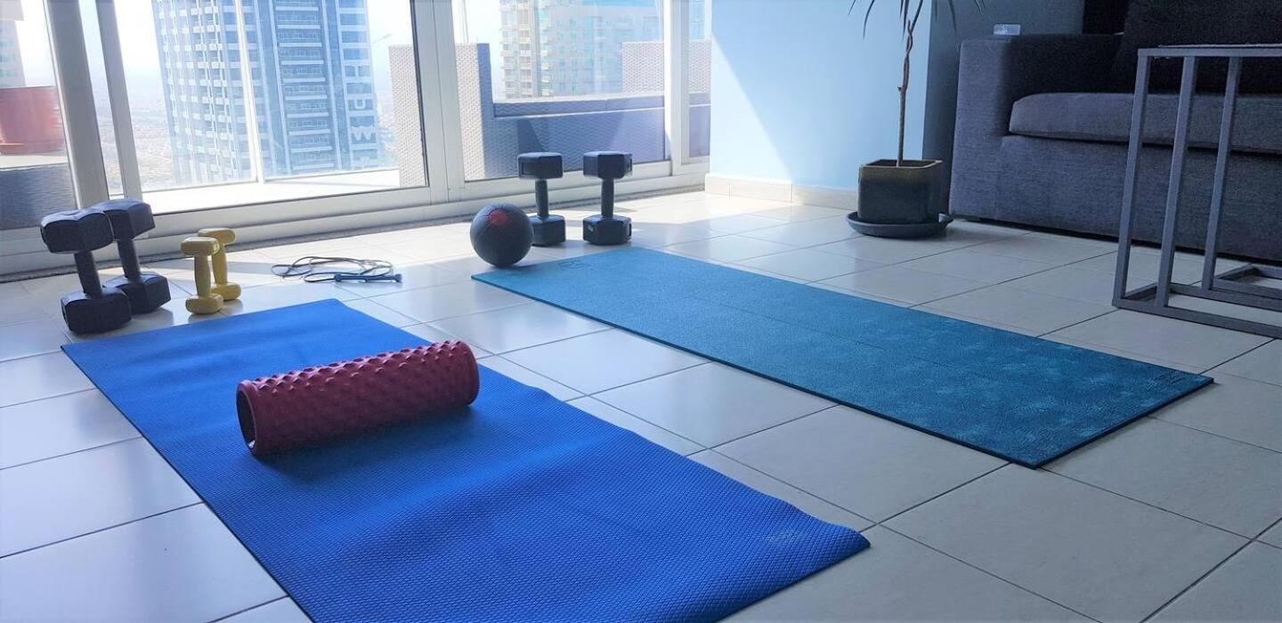 Spacious Jlt High Floor 1bed Wstunning Views Dubai