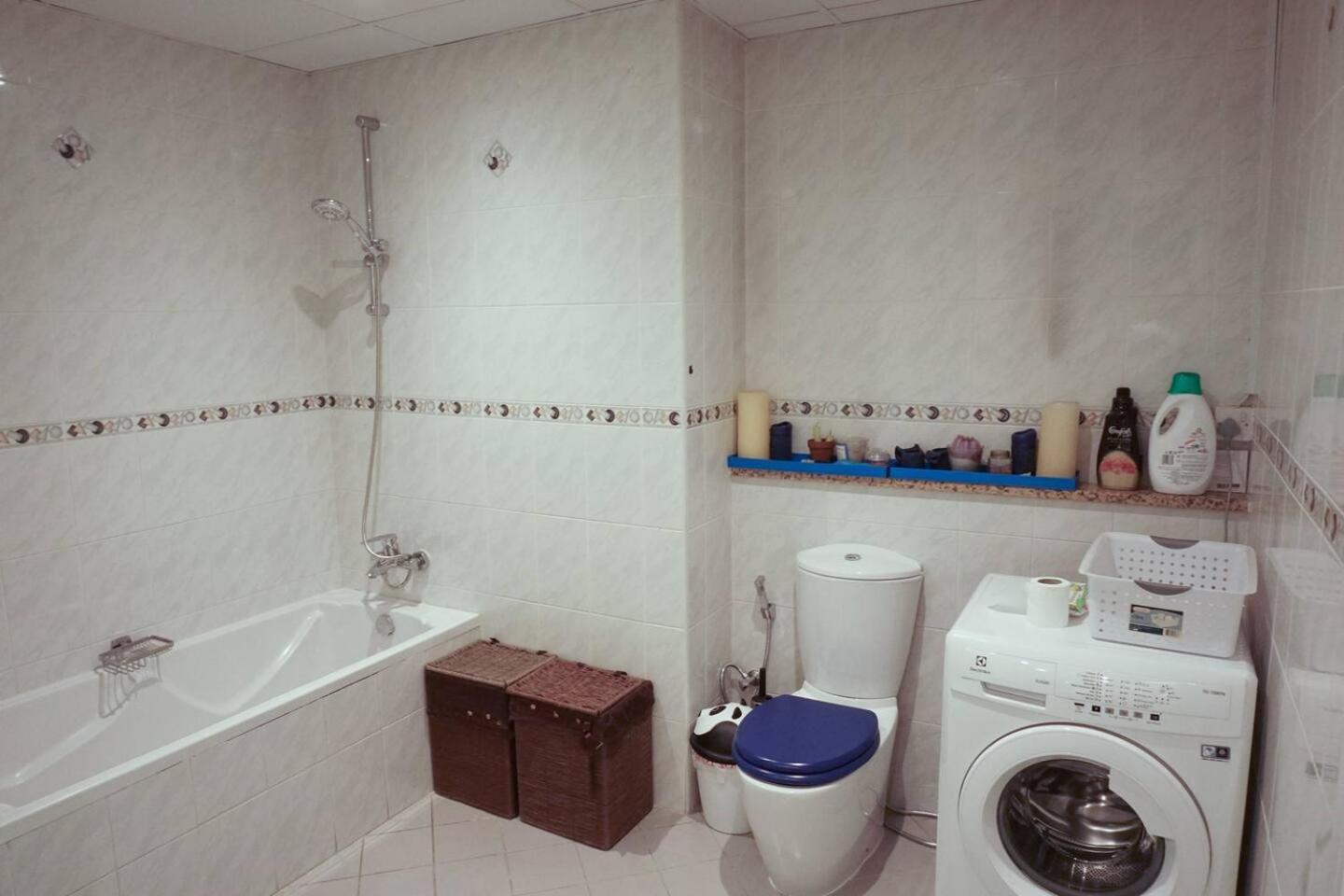 Spacious Jlt High Floor 1bed Wstunning Views Apartment
