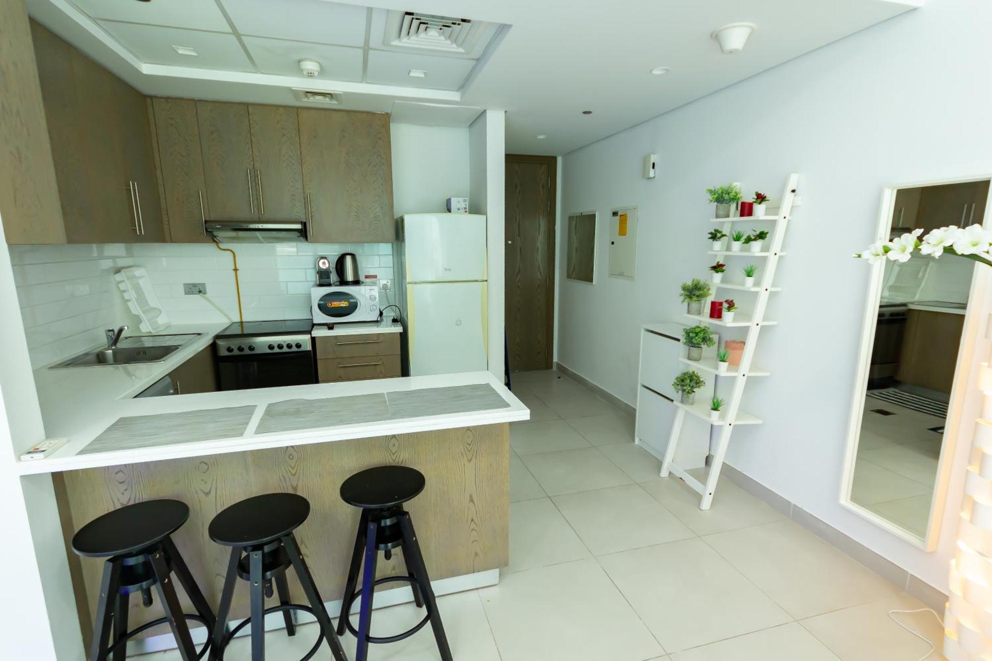 Deluxe One Bedroom For Rent In Al Barsha South *