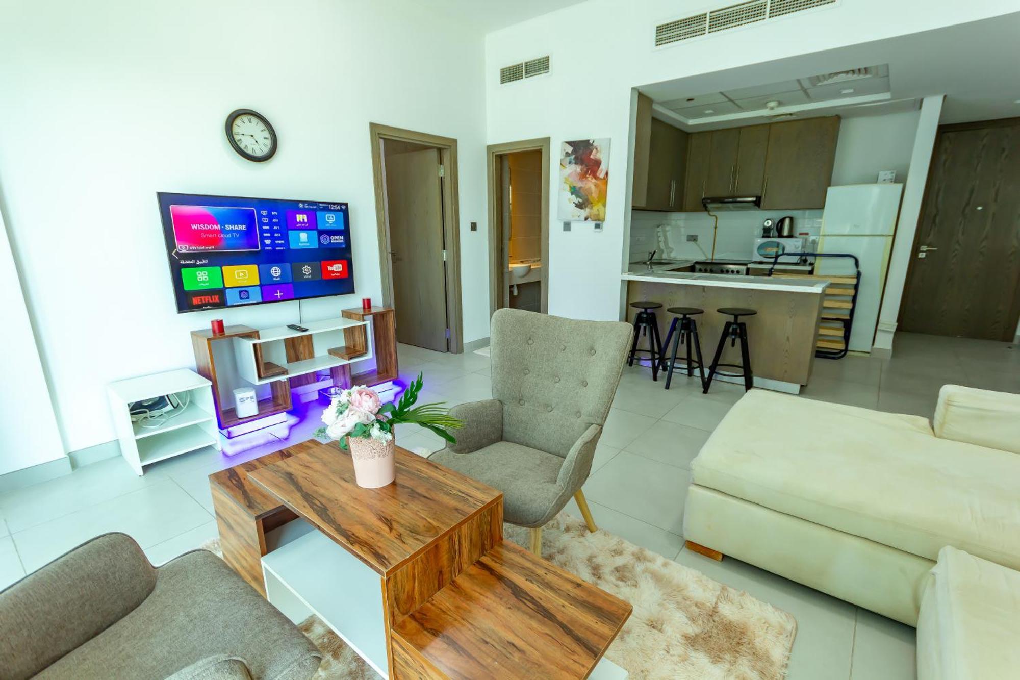 Deluxe One Bedroom For Rent In Al Barsha South *