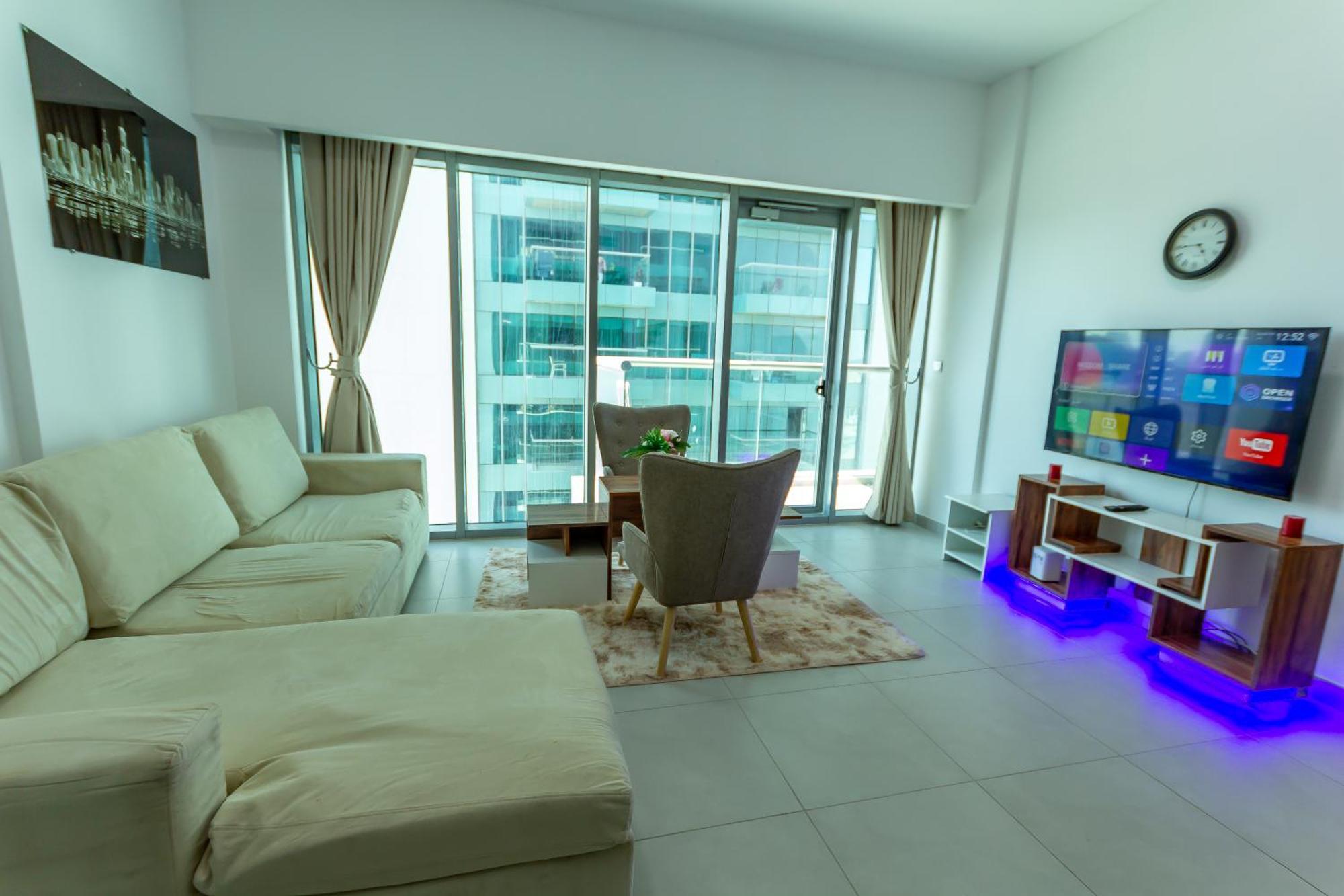 Deluxe One Bedroom For Rent In Al Barsha South Apartamento Dubai