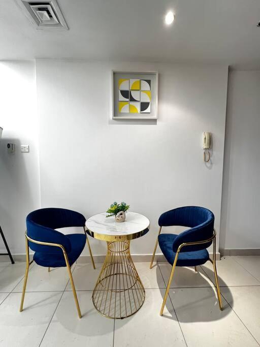 Elegant Marina View King Bed Apartamento