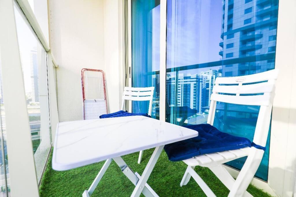 Apartamento Elegant Marina View King Bed Dubai